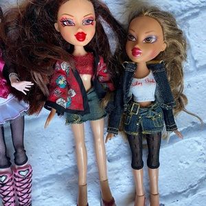 2 Bratz Roxxi Doll_Play Sportz Karate Funk Out Chl